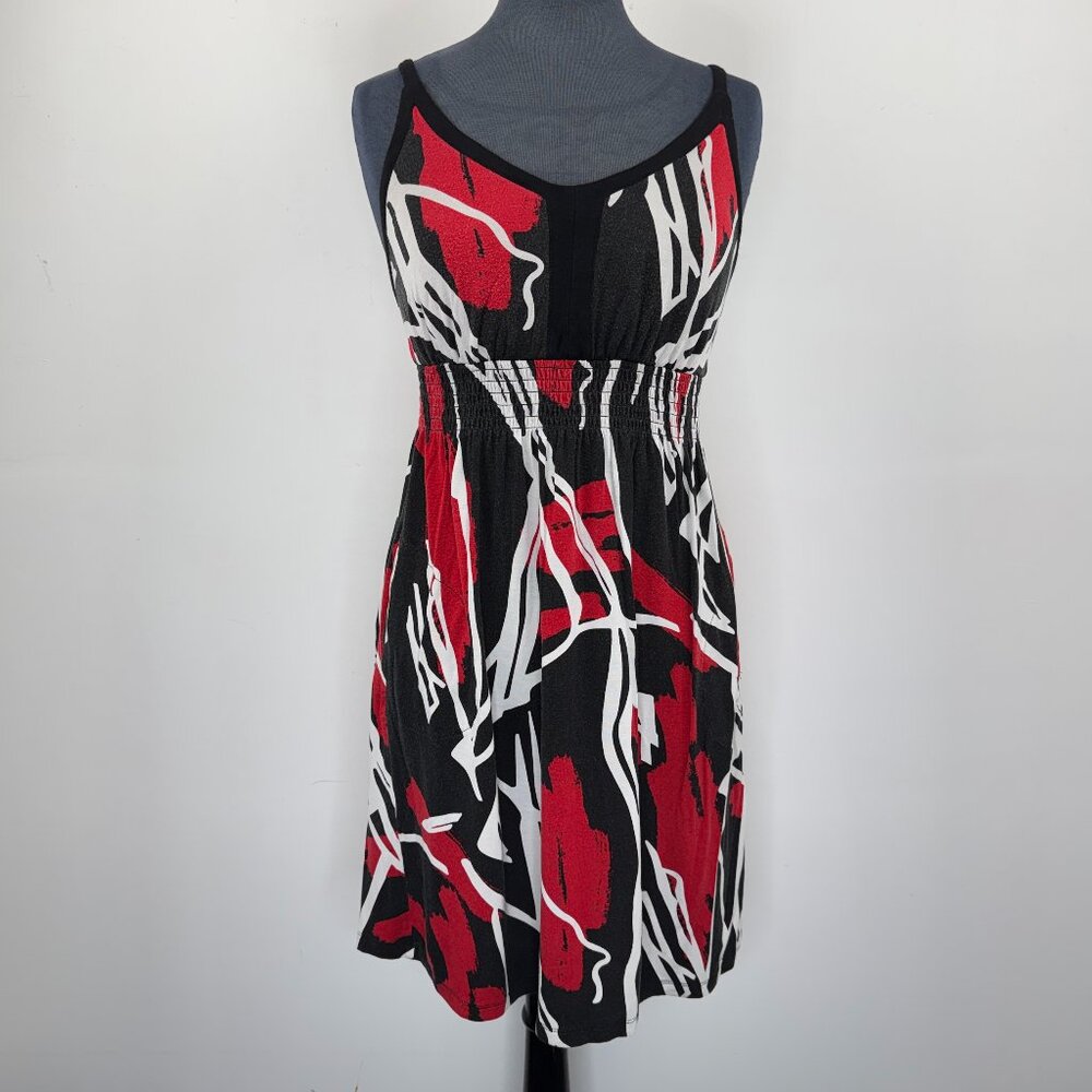 Simon Chang Abstract Red Black Babydoll Dress L Smocked Adjustable Cami Sundress